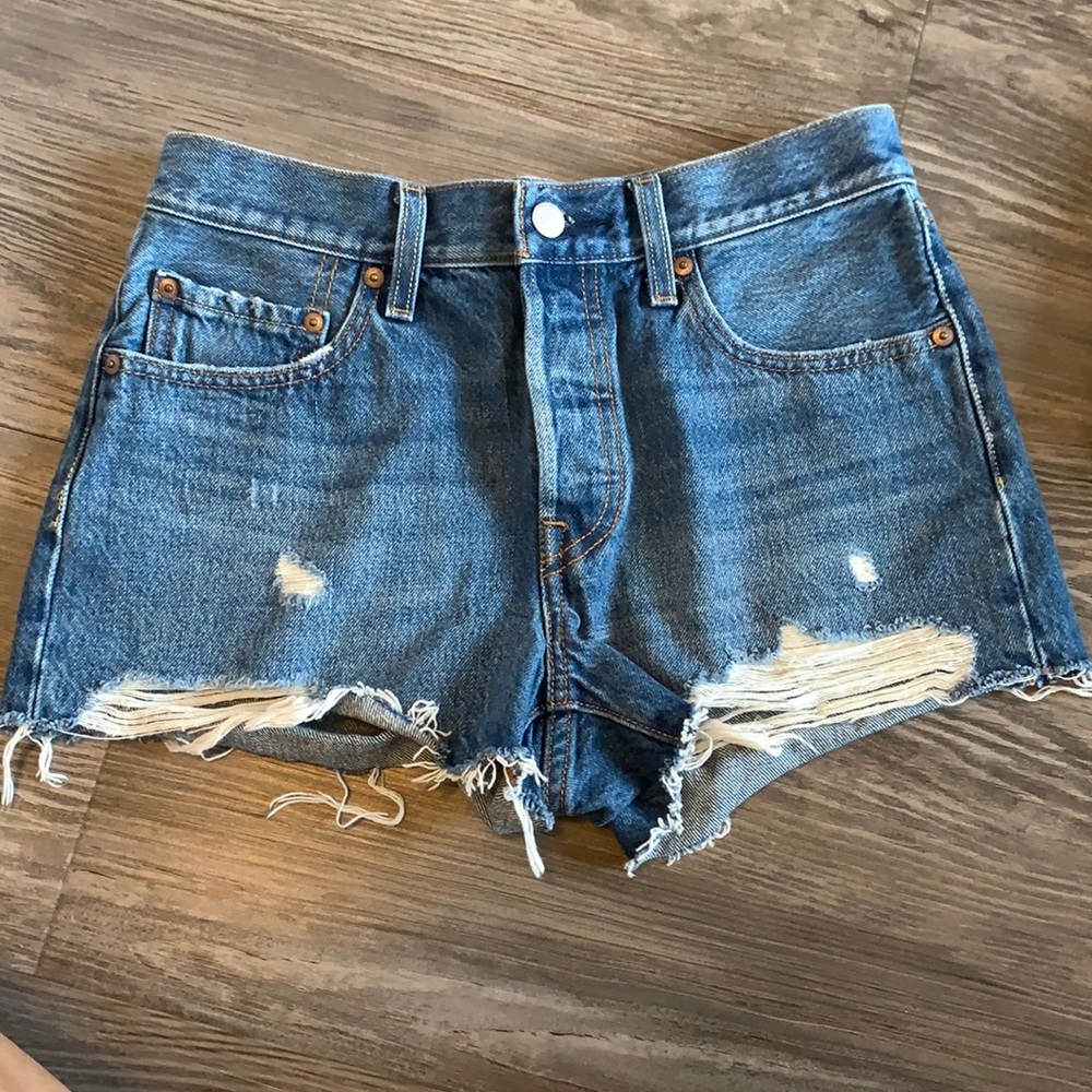 Levi’s jean shorts